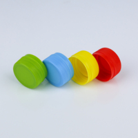 En stock, expédition rapide, préforme PET de qualité alimentaire 30/25, 50g 55g pour bouteille d'eau potable de 1,5L-2L, couleur personnalisée et bouchons compatibles