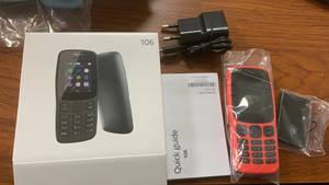 โทรศัพท์มือถือรุ่น 106 รองรับ <span class=keywords><strong>2</strong></span> ซิม หน้าจอ TFT <span class=keywords><strong>1</strong></span>.8 นิ้ว รองรับหลายภาษา ใส่ <span class=keywords><strong>MicroSD</strong></span> แบตเตอรี่ 800mAh สีดำ  ลดราคาพิเศษ - Product Image 2