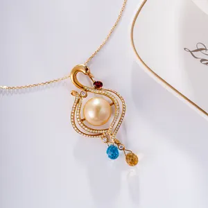 Luxury Elegant Natural Seawater Pearl White Diamond 18K Au750 Gold Pendant Necklace