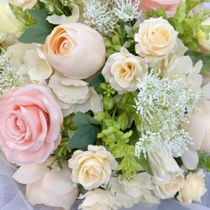 Arreglo de Rosas Artificiales en Forma de Bola, Estilo Champán Romántico y Soñador, Hecho a Mano para Centro de Mesa de Boda - Product Image 4
