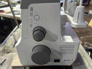 Macchina da Cucire Overlock <span class=keywords><strong>Professionale</strong></span> AirThread 2000D per Lavori Pesanti con Sistema di Infilatura ad Aria e Funzione Orlatura Arrotolata - Product Image 6