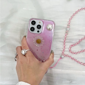 Funda de teléfono de lujo con cordón para <span class=keywords><strong>iPhone</strong></span>, collar de perlas, cadena, para <span class=keywords><strong>iPhone</strong></span> 14, 13, <span class=keywords><strong>12</strong></span> Pro, Max <span class=keywords><strong>MiNi</strong></span>, 11 Pro, XR, X, XS, 7, 8, novedad de <span class=keywords><strong>2023</strong></span> - Product Image 6