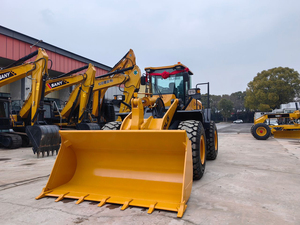 รถตักล้อยาง SDLG 956F 958F มือสอง ขนาด 5 ตัน เครื่องยนต์คัมมินส์ ผลิตในจีน พร้อมเกียร์ปั๊มและชุดชาร์จด้านหน้า - Product Image 5