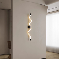 Lampe murale en cuivre simple et moderne personnalisée VH Source de lumière LED pour la maison et l'hôtel Art décoratif Atmosphère