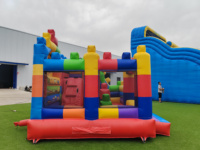 Château gonflable géant à thème blocs de construction avec toboggan pour enfants, idéal pour les fêtes et la location – PVC, vente chaude