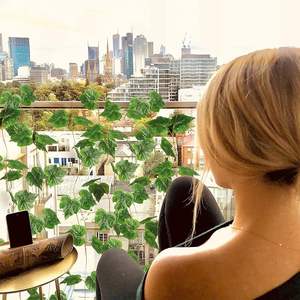 GM เถาวัลย์องุ่นเทียมแขวนอยู่กับพวงมาลัยผ้าไหมใบไม้สีเขียวงานฝีมือแบบ DIY จำนวนมากตกแต่งบ้าน5เส้น - Product Image 3