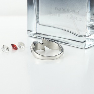 yunnique Wings Shape Unisex <b>Titanium</b> Steel <b>Ring</b> Steel Color Geometric Design Gift Jewelry - Product Image 3
