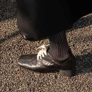 Zapatos de mujer, zapatos de cuero pequeños, recién llegados, completamente de cuero por dentro y por fuera, estilo retro, punta cuadrada, lazo, tacón grueso, zapatos individuales para mujer - Product Image 3