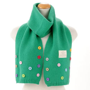 Bufanda larga de poliéster 100% con botones, color liso y lunares, accesorio clásico de primavera para adultos. - Product Image 6