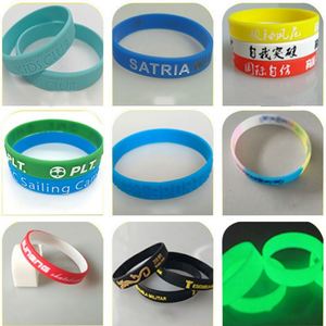 สายรัดข้อมือยางแบบกำหนดเองได้ ราคาถูก พร้อมโลโก้ สำหรับงานอีเว้นท์และโปรโมชั่น - Product Image 3