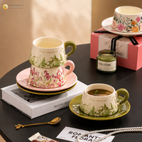 Ensemble tasse et soucoupe à café en céramique à motif floral vintage, en gros, avec boîte cadeau, faible MOQ, pour cadeaux de fêtes