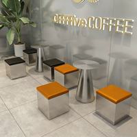 Table basse en acier noir mat avec revêtement en similicuir, design moderne, durable, facile à nettoyer, garantie Yeehon de 3 ans pour les hôtels et les loisirs