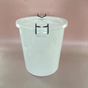 12 Gallon Plastic Drum 45 Liters Plastic Food Container <strong>Horse</strong> Animals <strong>Feed</strong> Storage <strong>Bins</strong> with Lids - Product Image 3