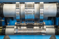 Machine de fabrication de goujons en métal pour cloisons sèches FORWARD Machine de formage de rouleaux en acier à canal C