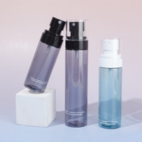 Flacons pulvérisateurs en PET personnalisés en gros de 60/80/100 ml pour toner, lotion, cosmétiques, recharge, plastique bicolore, portables pour les soins de la peau