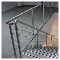 Rampe en tube rond en acier inoxydable Prima Durable, finition polie, balustrade de sécurité stable pour l'intérieur des villas