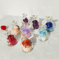 Fleurs éternelles conservées Rose dans un dôme en verre d'ange avec boîte-cadeau Figurines d'ange Couvercle en verre Real Rose