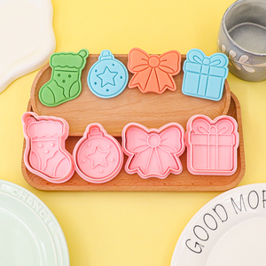 Série <span class=keywords><strong>de</strong></span> noël 3D dessin animé imprimé bricolage cloche <span class=keywords><strong>boule</strong></span> lumineuse Biscuit moule bricolage arbre <span class=keywords><strong>de</strong></span> noël <span class=keywords><strong>emporte</strong></span>-pièces - Product Image 4