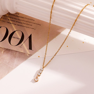 สร้อยคอแสตนเลสสตีล จี้รูปหยดน้ำ ชุบทอง 18k แบบหนามเตย สำหรับใส่ลำลอง - Product Image 1