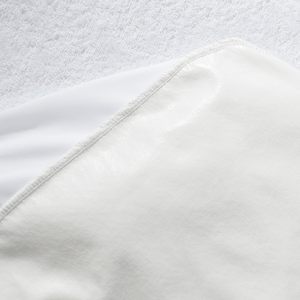 <span class=keywords><strong>Protector</strong></span> de Colchón Impermeable y Transpirable de 18 Pulgadas para Cama Queen Size, de <span class=keywords><strong>Amazon</strong></span> Basics, Tejido de Punto, Lavable a Máquina, Color Blanco, para Uso Doméstico - Product Image 2