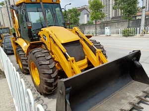 Retroexcavadora diésel de rueda JCB 4CX usada Original de importación con fuerte capacidad de trabajo, alto rendimiento, precio competitivo a la venta - Product Image 5