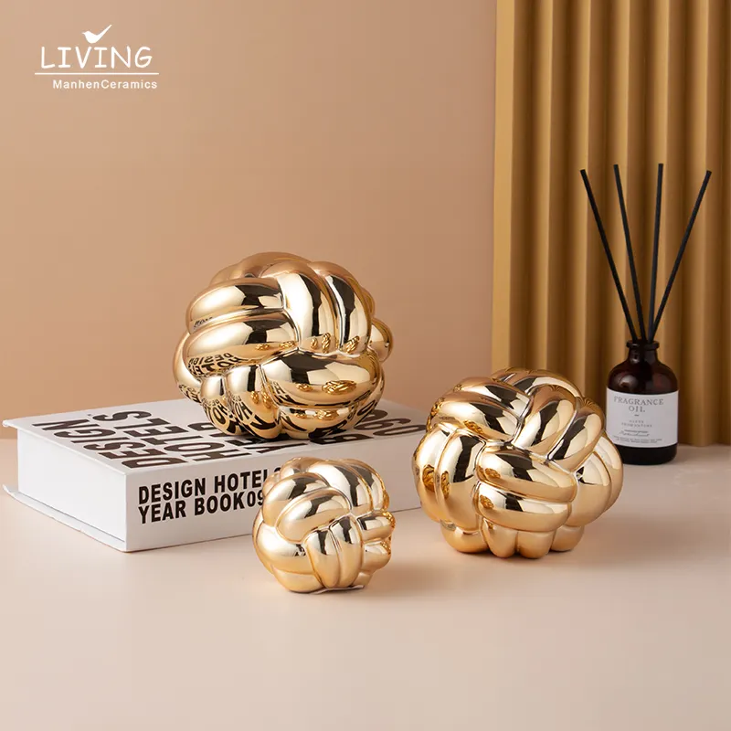 Luxury creative design home decorative ceramic crafts golden ball ornaments home decoration for gift crafts