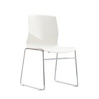 Chaise d'école empilable moderne avec structure en acier et coque en plastique pour la maison, le bureau, l'appartement, l'hôpital