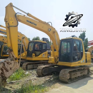 Excavatrice Komatsu 120-6 d'occasion, marque japonaise d'origine, 12 tonnes, taille moyenne, sur chenilles en caoutchouc. - Product Image 3