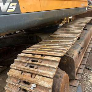 Excavatrice sur chenilles Hyundai 520 de 52 tonnes, modèle 2022, moteur Cummins, godet de 3 m, moteur de bonne qualité - Product Image 4