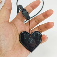 Pendentif carte énergétique quantique en nanotechnologie à puce térahertz en forme de cœur, nouveau modèle
