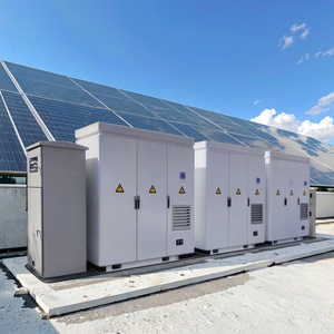 Contenedor de Baterías de Respaldo Solar Todo en Uno BoostESS Comercial de 100kW 215kWh 241kWh para Almacenamiento de Energía Industrial y Comercial - Product Image 1