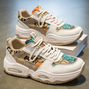 Nouvelles baskets décontractées en toile pour hommes, prix de gros, chaussures de sport rehaussantes, respirantes, polyvalentes, au design tendance et robuste pour jeunes - Product Image 1