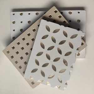 Plaques <span class=keywords><strong>de</strong></span> plafond en plâtre perforées <span class=keywords><strong>de</strong></span> 12 mm et 15 mm, panneaux acoustiques, isolation phonique, matériaux <span class=keywords><strong>de</strong></span> construction - Product Image 3