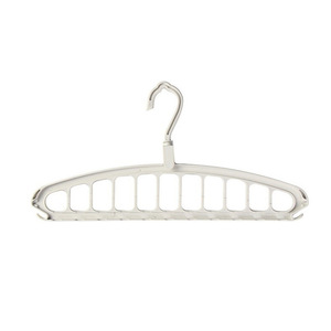 Percha giratoria multifuncional de 11 orificios para organizar el armario, con diseño sin marcas y forma rectangular. - Product Image 5