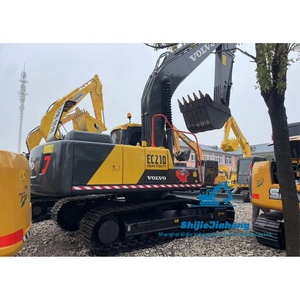 Excavatrice sur chenilles Volvo EC210 EPA d'occasion de 21 tonnes avec boîte de vitesses et système hydraulique à pompe, pour travaux de terrassement et d'exploitation minière - Product Image 1