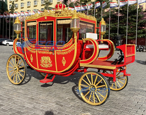 2026 Calèche royale électrique de haute qualité, blanche, classique et vintage, pour mariages et visites touristiques, à prix bas - Product Image 1