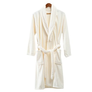Vente en gros de robe de bain de couple en molleton de corail en microfibre, peignoir pour dames et peignoir d'hôtel blanc - Product Image 3