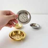 Großhandel Modernes Perforiertes Metall-Teelicht-Kerzenhalter-Set Gold & Silber Spiegelpoliert Rund Ausgehöhlte Kerzenhalter für Heim-Ambiente