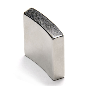 Aimant NdFeB Permanent Industriel Balin Haute Puissance Segment Magnétique Arc Cuved N52H Aimant Néodyme pour Stator <span class=keywords><strong>de</strong></span> Moteur - Product Image 1
