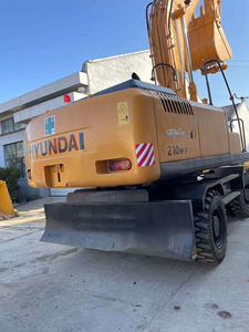 Excavatrice sur pneus Hyundai originale R210w-7 - Product Image 2