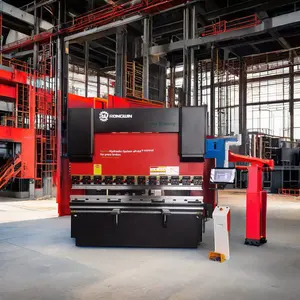 Amada WF67K-M Prensa de freio automática sincronizada, novo motor de alumínio e aço carbono, rolamento de bomba, inclui formação de extremidade