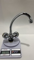 Robinet de cuisine moderne de haute qualité à double poignée, chromé, monotrou, en alliage de zinc, avec fonction eau chaude et froide