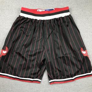 <span class=keywords><strong>Shorts</strong></span> de basket-ball unisexes à prix avantageux, <span class=keywords><strong>shorts</strong></span> de football respirants, <span class=keywords><strong>shorts</strong></span> de basket-ball personnalisés, <span class=keywords><strong>shorts</strong></span> d'été antibactériens 100% - Product Image 4