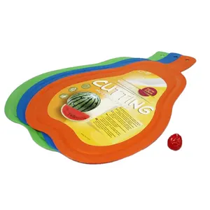 Hot kitchen cutting tools 24.5x35.7cm pear shaped plastic chopping board vegetable cutting board for kitchen and serving