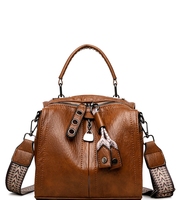 Sac Boston rétro pour femme, sac à bandoulière en cuir souple, nouveau modèle tendance, polyvalent et à grande capacité