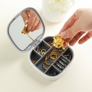 Portable <b>Mini</b> Plastic Travel Jewelry <b>Box</b> Mirror Flip-Top Modern Round Solid Color Ring Necklace Jewelry Organizer <b>Storage</b> <b>Box</b> - Product Image 5