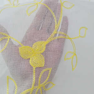 Tela de cortina de gasa bordada <span class=keywords><strong>Granada</strong></span> de alta calidad, técnica de tejido de cadena Base de hilo transparente blanco para uso en hoteles - Product Image 3