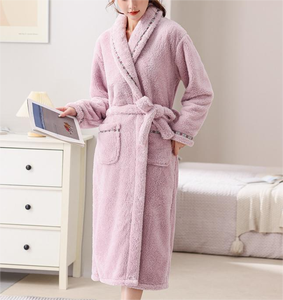 <span class=keywords><strong>Set</strong></span> di Accappatoi Estivi Termici Economici per <span class=keywords><strong>Donna</strong></span>, Colorati, Morbidi, ad Asciugatura Rapida, in Poliestere e Pile con Logo Frontale - Product Image 5