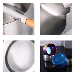 ที่เขี่ยบุหรี่สแตนเลสพร้อมโลโก้กำหนดเองในห้องรับแขกร้านอาหารและกันลม - Product Image 4