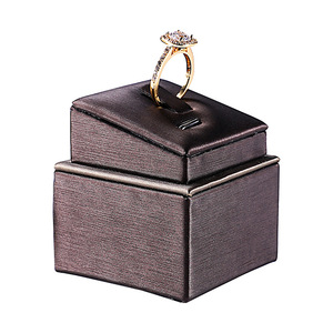 Tersedia: dudukan cincin berlapis, piring penyimpanan, alas, kalung, liontin, perhiasan - Product Image 3